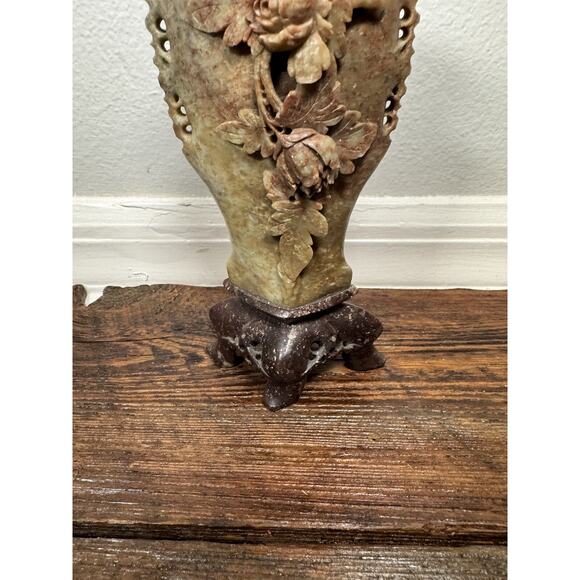 Vintage Carved Soapstone Vase 8” Pedestal Floral Relief Asian Boho MCM Eclectic - Picture 4 of 13